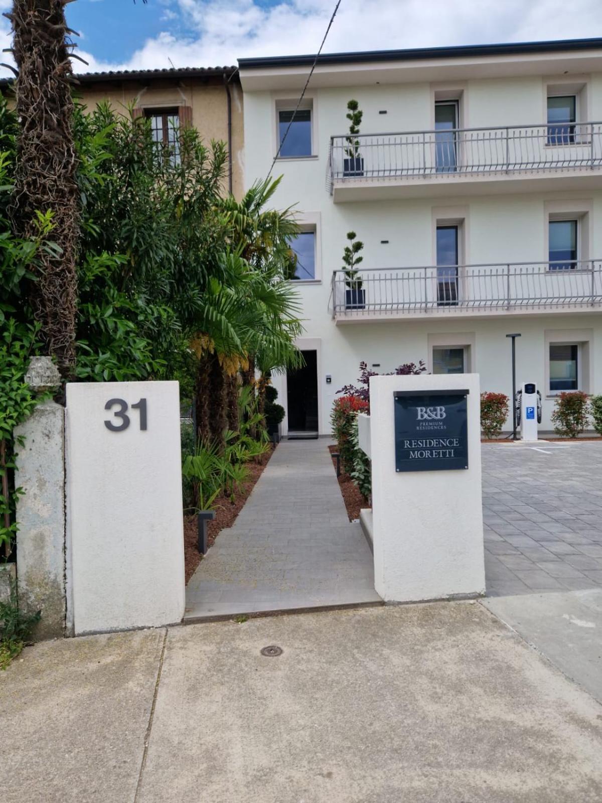 Residence Moretti Piano Terra Удине Экстерьер фото